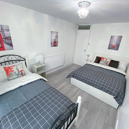 2 Bedroom Flat, Dalston Junction, لندن المظهر الخارجي الصورة